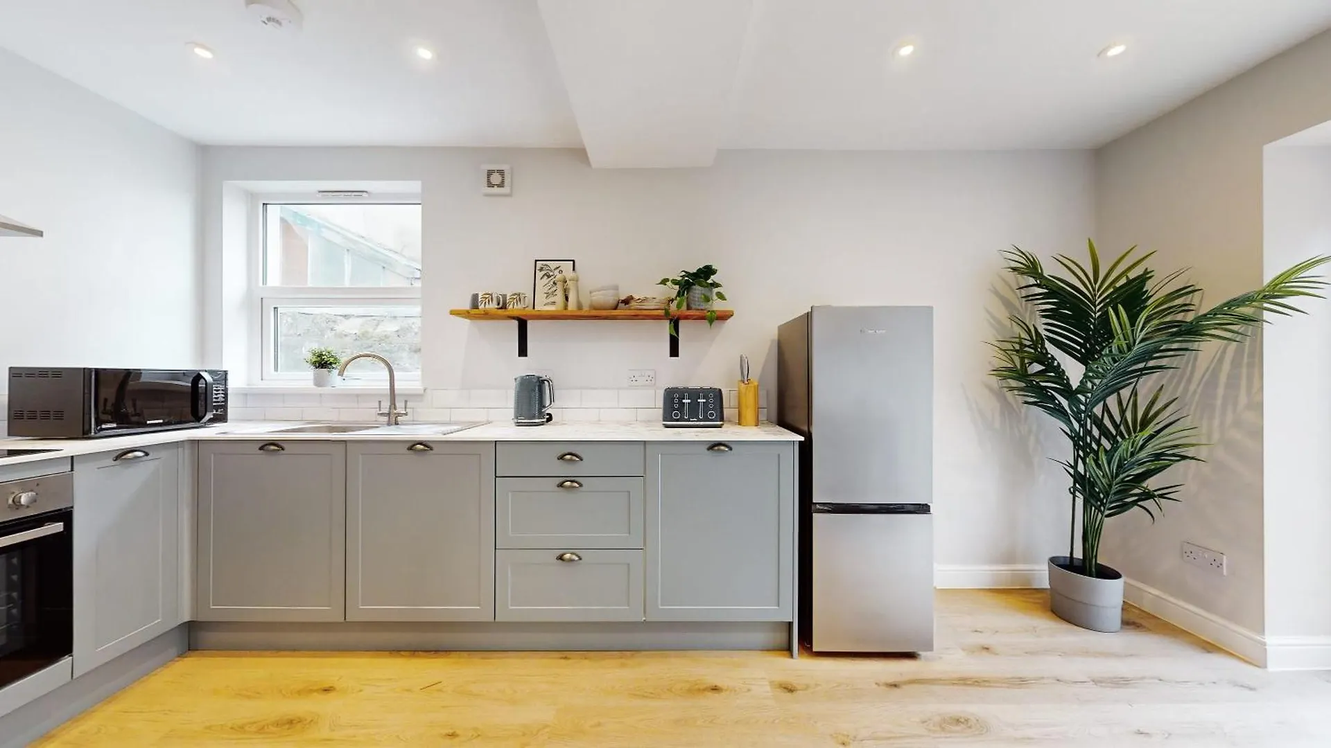 카디프 Beautiful 3 Bed In The Heart Of City With Free Parking 빌라
