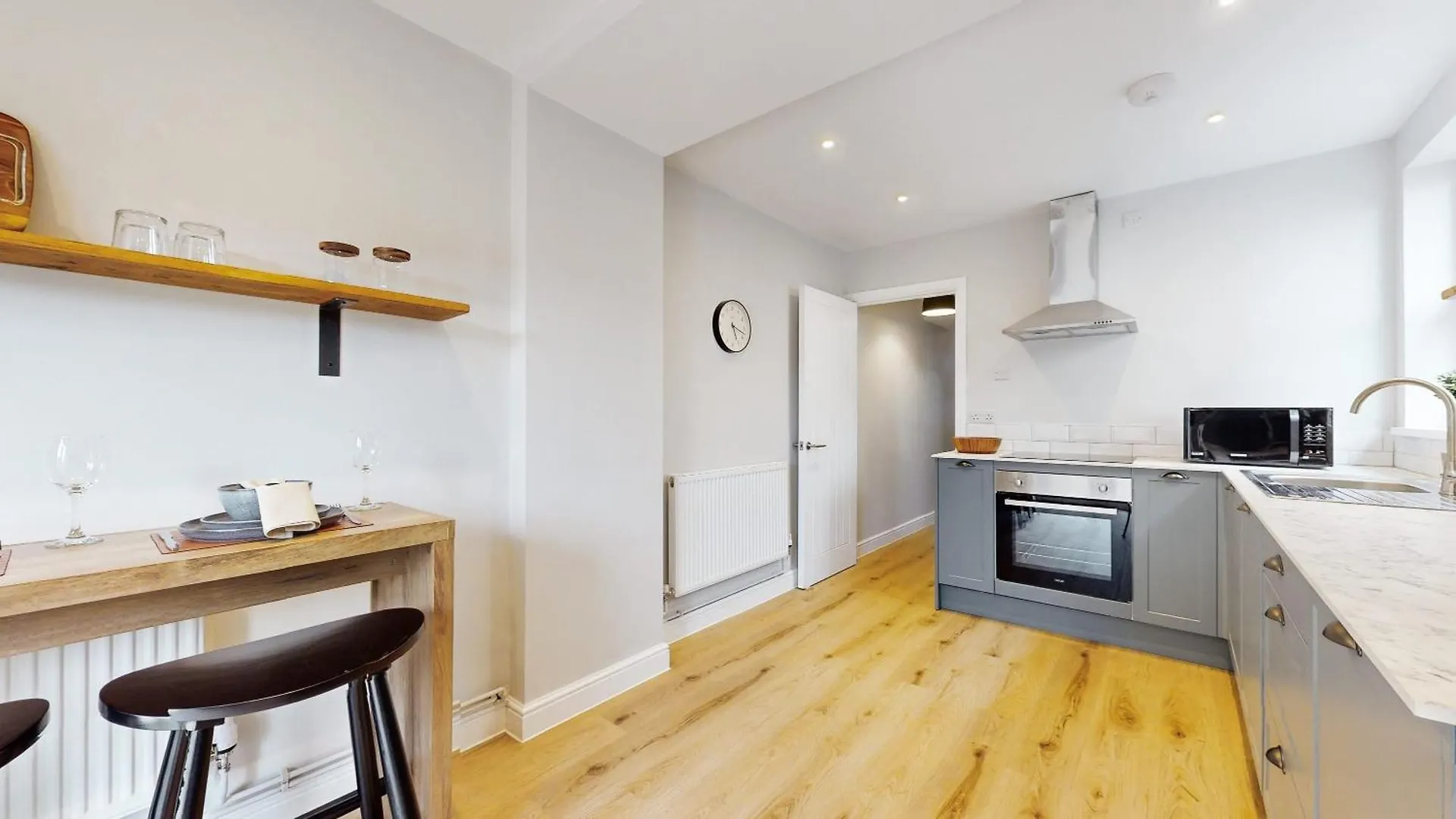 펜션 카디프 Beautiful 3 Bed In The Heart Of City With Free Parking 빌라